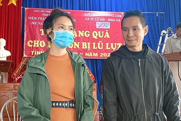 Quyên góp 6 tỷ cứu trợ miền Trung, Lý Hải – Minh Hà chia sẻ: ‘Như muối bỏ biển’