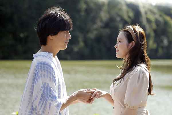 Review phim ‘Kẻ thứ 3’: Kịch bản độc đáo bị ‘vùi dập’ vì kém may mắn