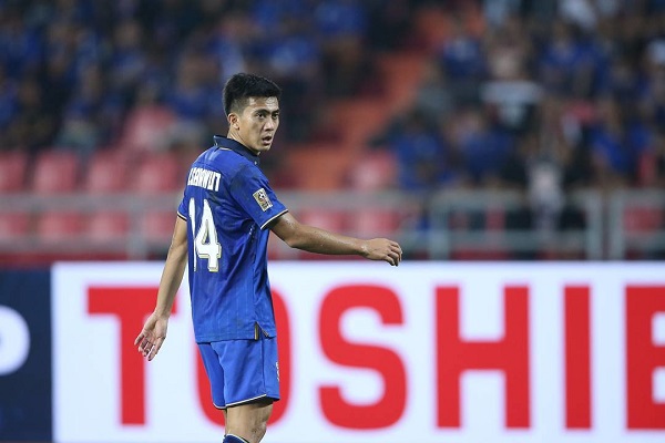 Cựu tuyển thủ Thái xuất hiện sau nhiều ngày lẩn trốn vì bị truy sát do nợ nần