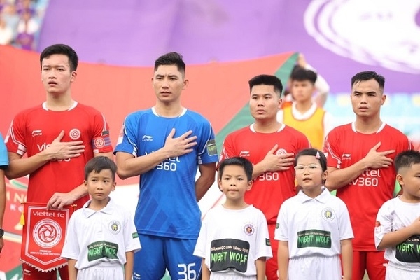 Đội tuyển Việt Nam: Những tân binh lạ lẫm được ông Troussier đặt niềm tin