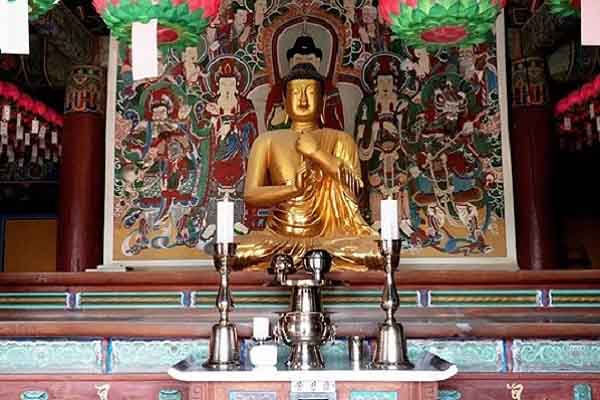 Ngôi chùa xây bằng đá hơn 1.000 năm tuổi ở Hàn Quốc