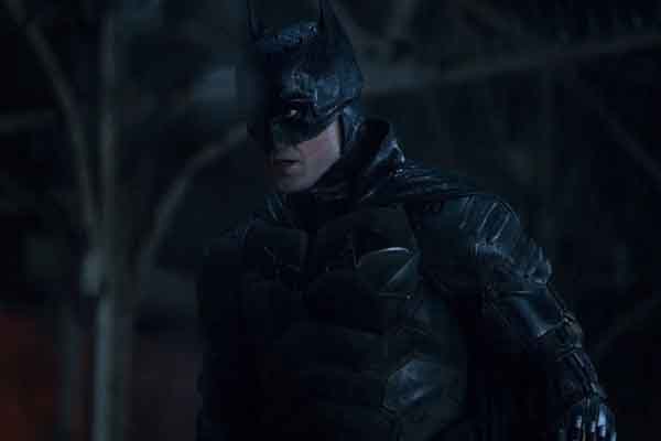 Đằng sau vẻ tăm tối của một bộ phim