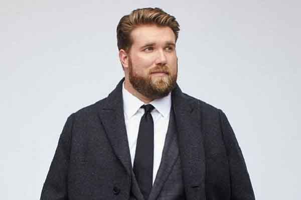 Zach Miko – người mẫu nam ngoại cỡ hàng đầu thế giới