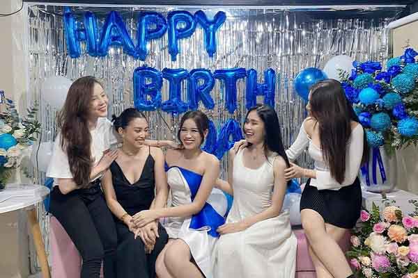 Đỗ Thị Hà ‘vỡ oà’ khi được dàn mỹ nhân bí mật tổ chức sinh nhật