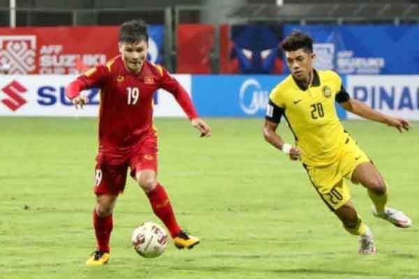 Quang Hải có thể từ chối đá SEA Games