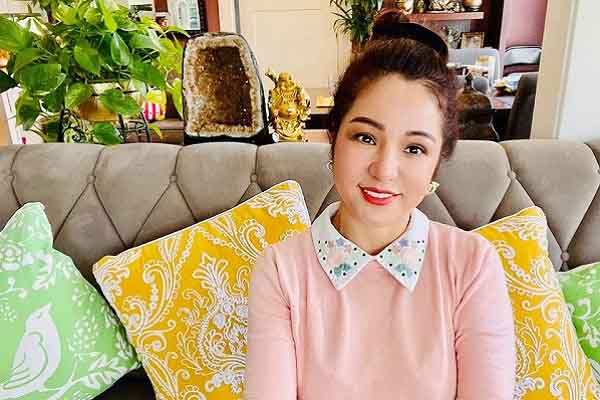 Thúy Nga làm rõ thông tin ‘lấy tiền ủng hộ ca sĩ Kim Ngân mua nhà’