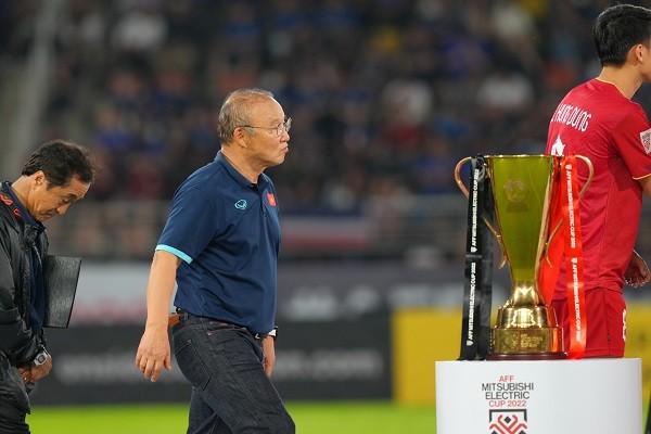 Thầy Park Hang-seo phản hồi thông điệp của HLV tuyển Thái Lan