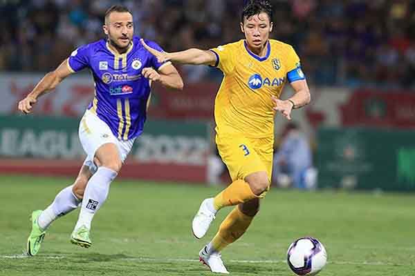 Khúc cua quan trọng của V-League