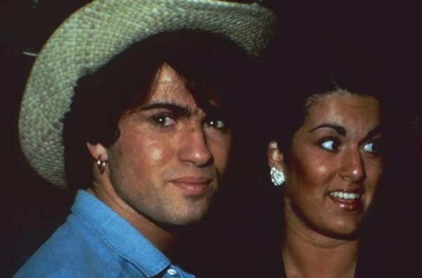 Hé lộ nguyên nhân cái chết của em gái nam ca sĩ George Michael