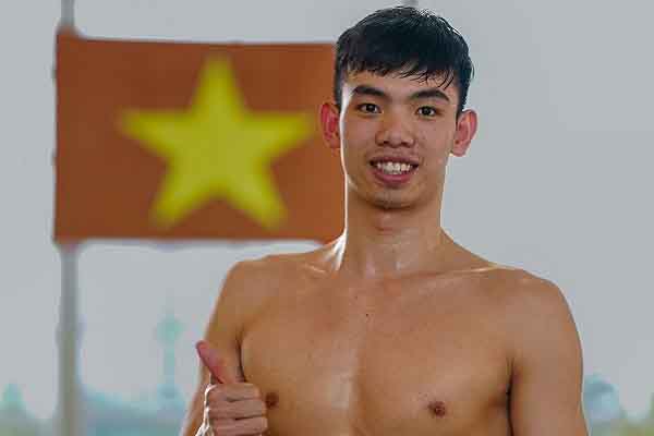 Nguyễn Huy Hoàng thích món ‘ăn hoài không ngán’ trong ngày được chọn cầm cờ khai mạc