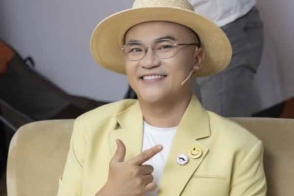 MC Đại Nghĩa trở lại ‘Gương mặt thân quen 2022’ đầy năng lượng sau khóa tu xuất gia gieo duyên