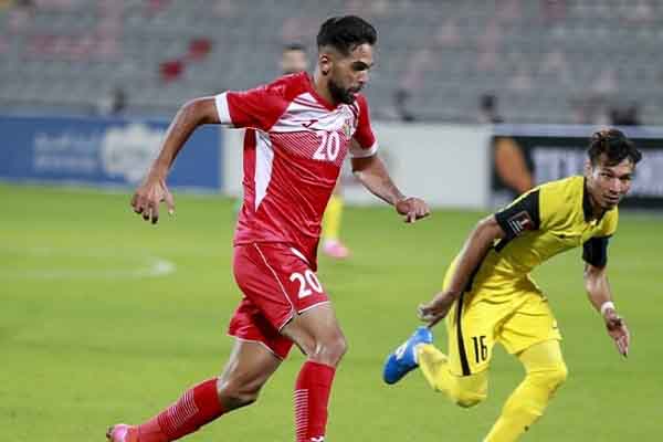 Malaysia lại thua đậm trên đường tái thiết