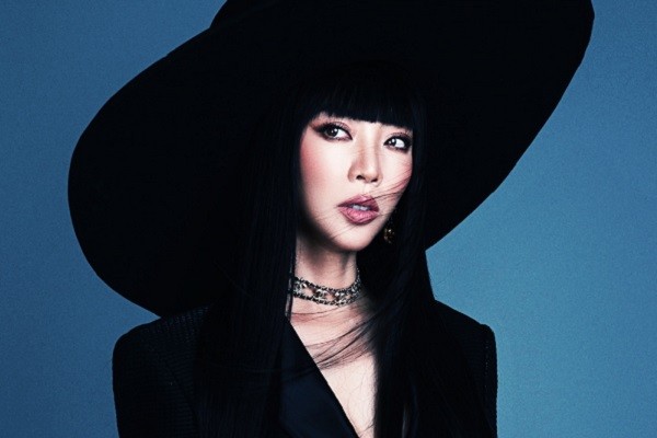 ‘Giật mình’ với hình ảnh sexy, quyến rũ của Thu Trang