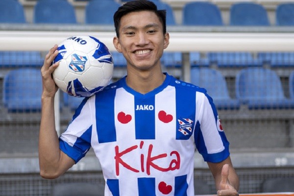 Heerenveen chính thức đánh tiếng muốn Văn Hậu ở lại thêm 1 năm