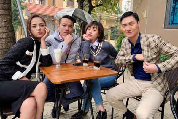 ‘Dở khóc dở cười’ chuyện làm phim mùa dịch