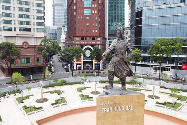 Cận cảnh khu tượng đài Đức thánh Trần Hưng Đạo sau khi trùng tu