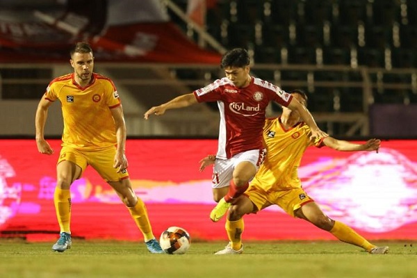 V.League trở lại vào đầu tháng 6, chỉ 1 đội xuống hạng