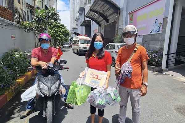 Sống đẹp: Nhóm thiện nguyện ‘Sài Gòn hồi sinh’
