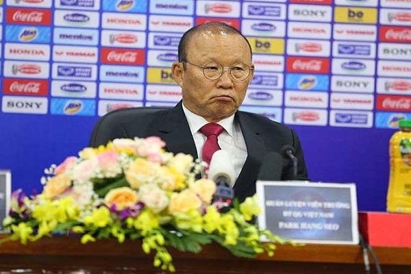 VFF giảm lương tất cả nhân viên, riêng HLV Park Hang-seo vẫn được giữ nguyên
