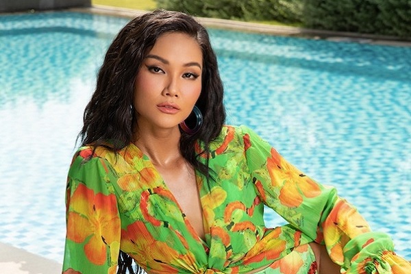 Hoa hậu H’Hen Niê: Ngày xưa, người ta đồn thi hoa hậu hại nhau ghê lắm