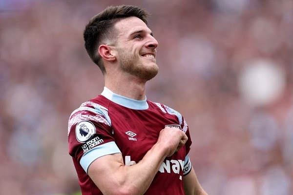 Man City và Arsenal thi nhau đưa giá ‘khủng’ mua Declan Rice