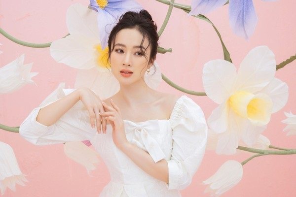 Có thể cấm hoạt động với Angela Phương Trinh