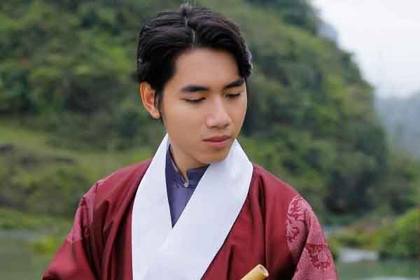 K-ICM chiếm trọn bảng xếp hạng với 2 ca khúc kết hợp cùng Trung Quân và Gigi Hương Giang