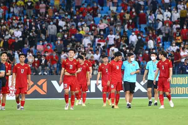 12 tuyển thủ U.21 vô địch Đông Nam Á được triệu tập lên đội U.23 Việt Nam