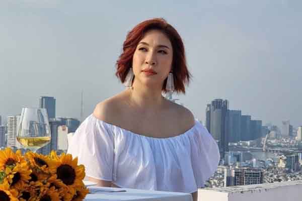 Pha Lê trở lại ca hát sau 1 năm ‘nhịn hát’  để làm mẹ