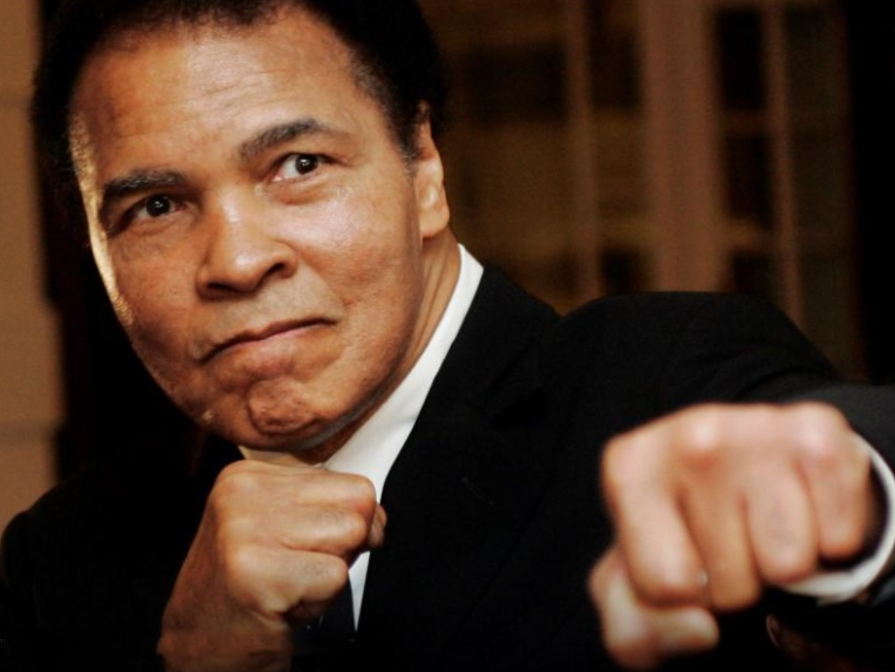 Bán đấu giá tranh hiếm của huyền thoại quyền anh Muhammad Ali
