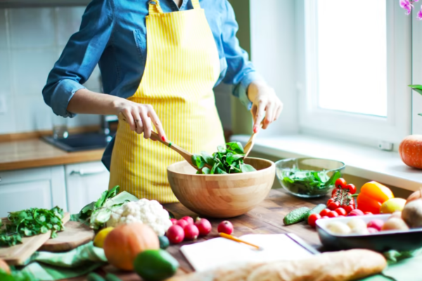 Chuyên gia gợi ý cách ăn uống khoa học trong chu kỳ “đèn đỏ”