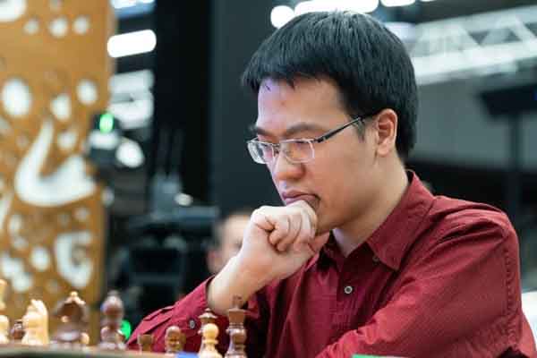 Lê Quang Liêm vào tứ kết Generation Cup, chạm trán kỳ thủ bị tố chơi gian lận