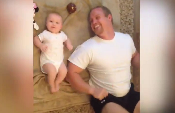 Ở nhà với Ba vui như thế này sao