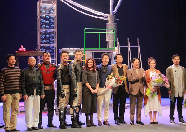 Tổng duyệt vở “Hoa cúc xanh trên đầm lầy”