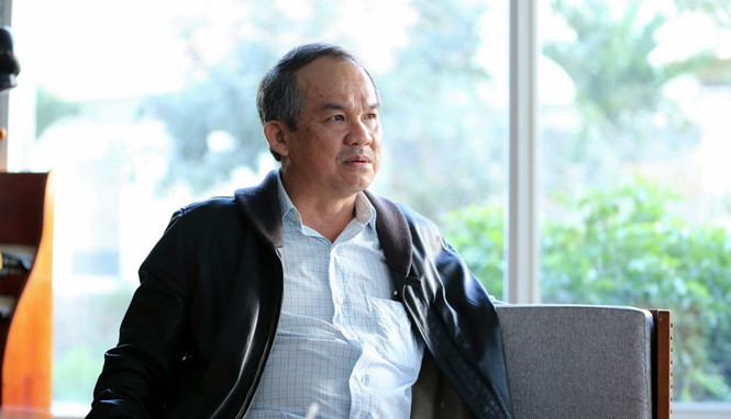 Bầu Đức và bằng Đại học ở VFF