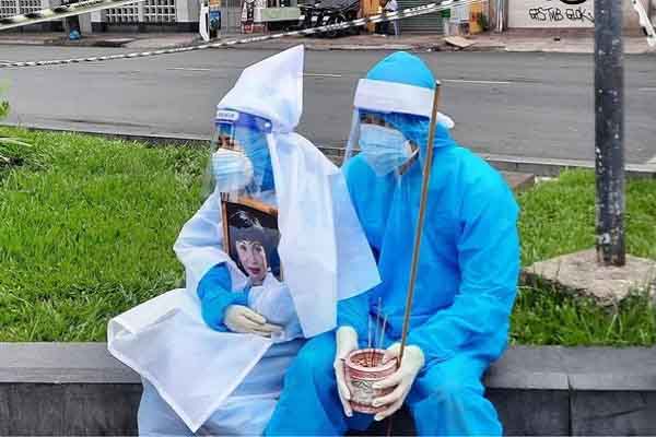 Việt Hương sát cánh cùng Bình Tinh lo hậu sự cho nghệ sĩ Bạch Mai