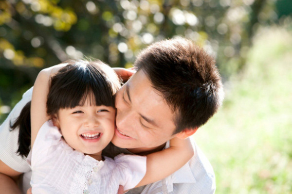 Duyên con gái là nhờ phước cha