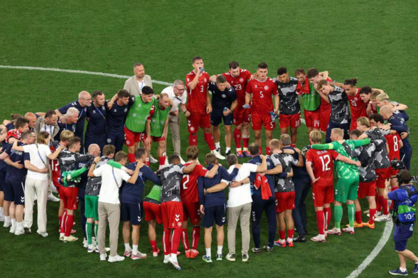 Euro 2024: ‘Tam sư’ giành ngôi đầu bảng, Slovenia tạo nên cơn địa chấn lịch sử