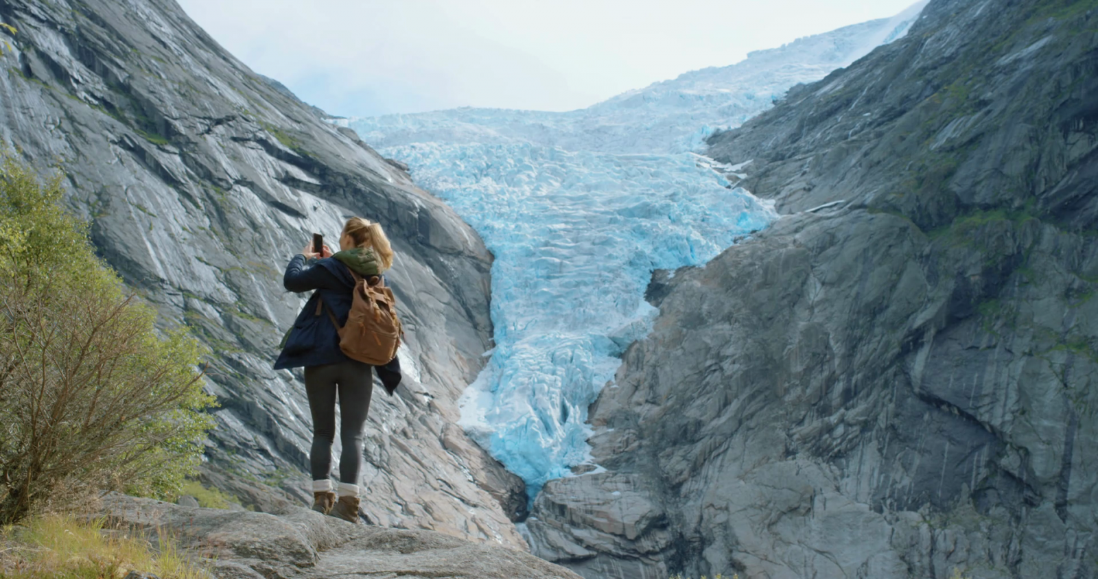 Những món đồ công nghệ bạn nên mang khi đi phượt để phòng bất trắc