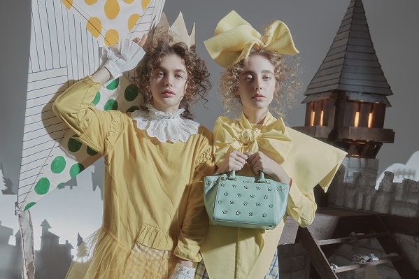 Trở thành quý cô quyến rũ với bộ sưu tập Xuân 2018 của Carlo Rino