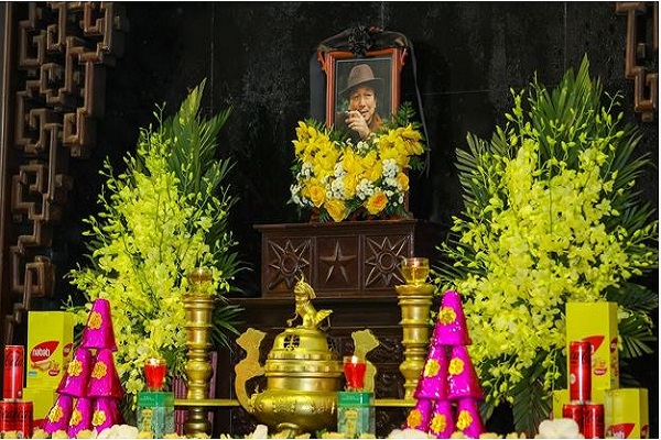 Tiễn biệt Phú Quang: ‘Chút lá thu vàng đã rụng/Chiều nay cũng bỏ ta đi…’