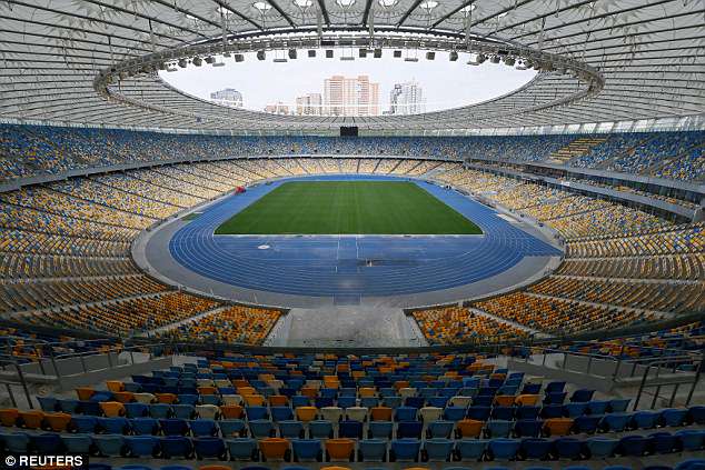 Chung kết Champions League: “Cắt cổ” người hâm mộ