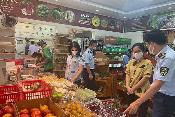 Sở Công Thương Hà Nội: Không tích trữ hàng hóa, hạn chế tập trung đông người tránh lây COVID-19