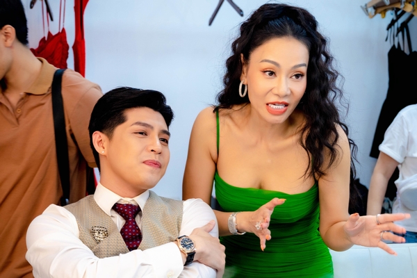 Thu Minh ‘bóc tách’ đời tư Noo Phước Thịnh trong show mới