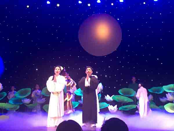 Những người phụ nữ tuyệt đẹp trong vở nhạc kịch ‘Tiên Nga’