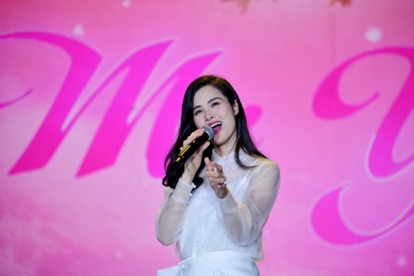 Đong đầy cảm xúc và yêu thương với chương trình ‘Mẹ là tình yêu’