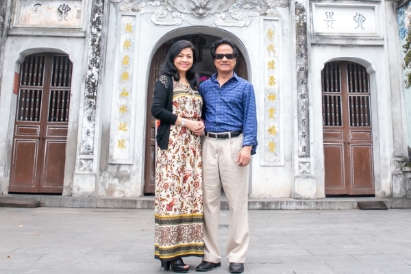 Phút thảnh thơi của ca sĩ Chế Linh trước liveshow “Tình bơ vơ”