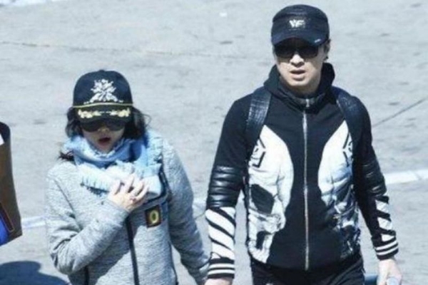 Rộ tin Chương Tử Di đang dưỡng thai ở Mỹ