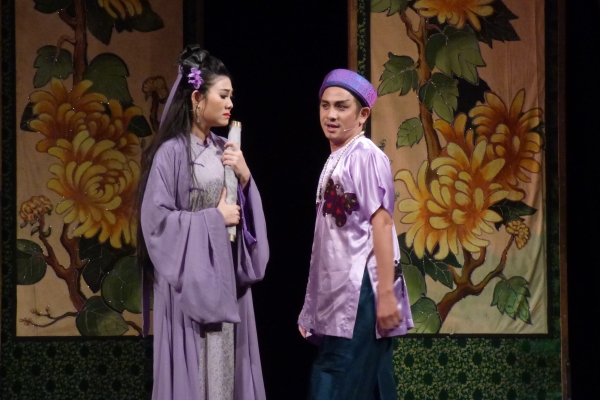 Khi Đình Toàn thích… “nựng”