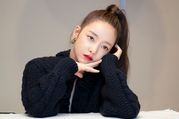 Goo Hara qua đời ở tuổi 28 nghi do tự tử